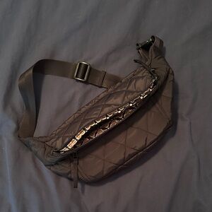 Vera Bradley Quilted Black Waist Bag - new, no tags - never carried